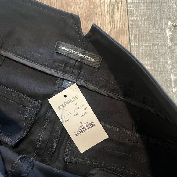 EXPRESS black button midi sailor business shorts size 0 - Picture 3 of 8